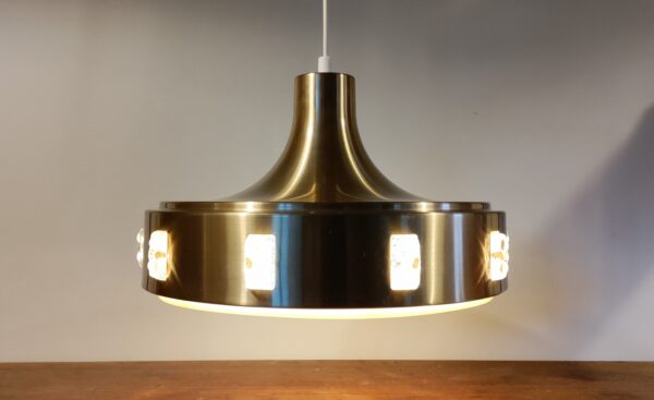 Stor svensk vitrika spisebordslampe på 40 cm med nyt el. Messing