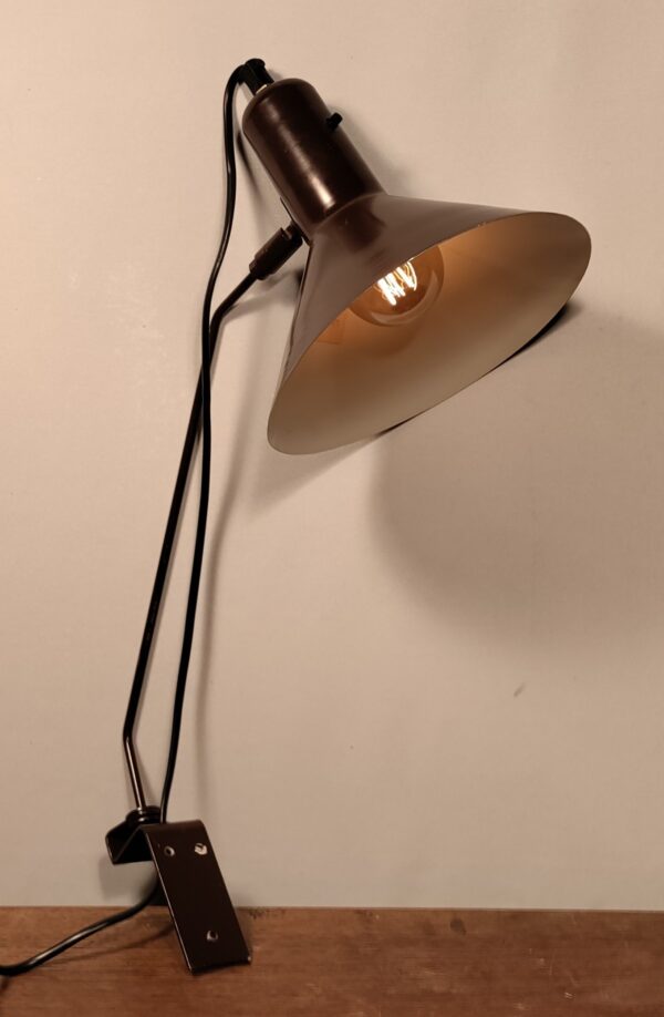 Sjælden E.S.Horn dansk design arkitektlampe med vægophæng.