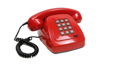 Klassisk rød Kirk 73D bordtelefon fra 80 erne. Tryk knap