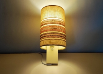 Smuk vintage væglampe. Delvis renoveret el. 30×12 cm. LB Dansk design.