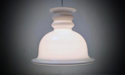 Holmegaard kropendel. Dansk design. Sidse Werner. Hvid. Ø ca. 25,5 cm. Nyt el. 1980