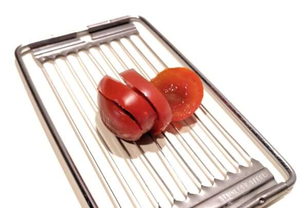 Vintage tomato slicer 1980. – Made in Hong Kong