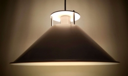 Dansk design lampe. Ø47. 1990. Mint condition. C.F.Møller tegnestue. Ubrugte. Læs mere.