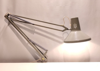 Luxo arkitekt lampe 1970. Den lange model med 100 cm arm. Læs mere