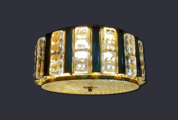 Storslået lysekrone. Carl Fagerlund Orrefors Sverige. Ø35. 2 på lager. Pickup only.