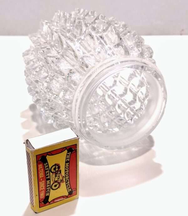 Vintage kugleglas- klart krystalglas form, med skruegevind til badeværelse. Ø12 – Længde 14 cm. M85 Gevind