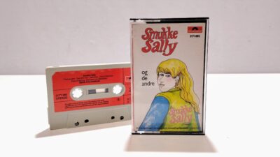 Original kassettebånd. Smukke Sally og de andre. 1980.