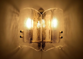 Vintage dobbelglas væglampe fra 1980. Danish design Scandi Lamp. Murano stil. 2,3 kilo glas. Delvist nyt el. Læs mere.