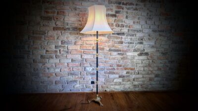 Eksklusiv storslået gulvlampe 1940. Nyt el. Med ny skærm. Messing/ibenholt. 175 cmH. Pickup only