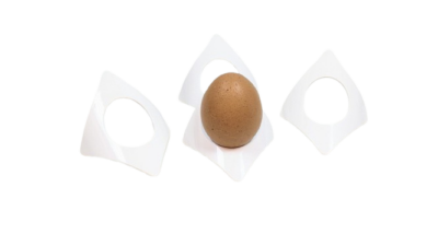 Sæt med 4 stk Danish design ægge bægre. Morten Riis model Birdy. Hvid. Nye og ubrugte.