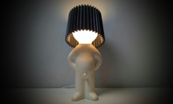 Original Mr. P bordlampe. 35 cm høj. Incl skærm. Stilren ikonisk klassiker.
