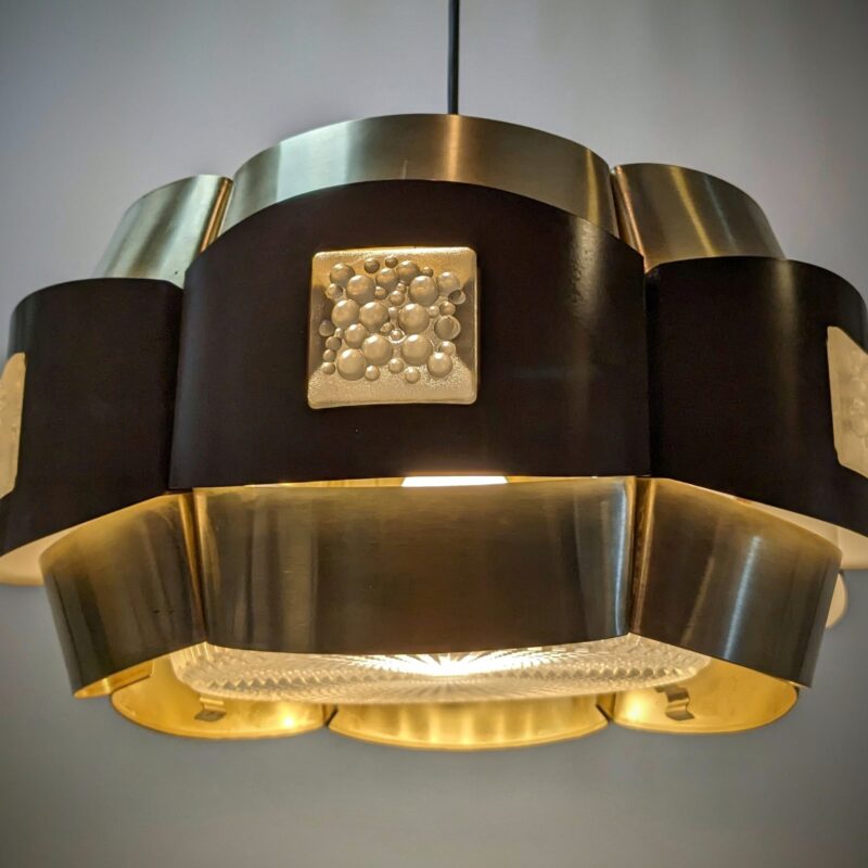 Dansk design fra 1960. Werner Schou for Coronell lamper. Made in Denmark. I flot stand. Nyt el. Ø39