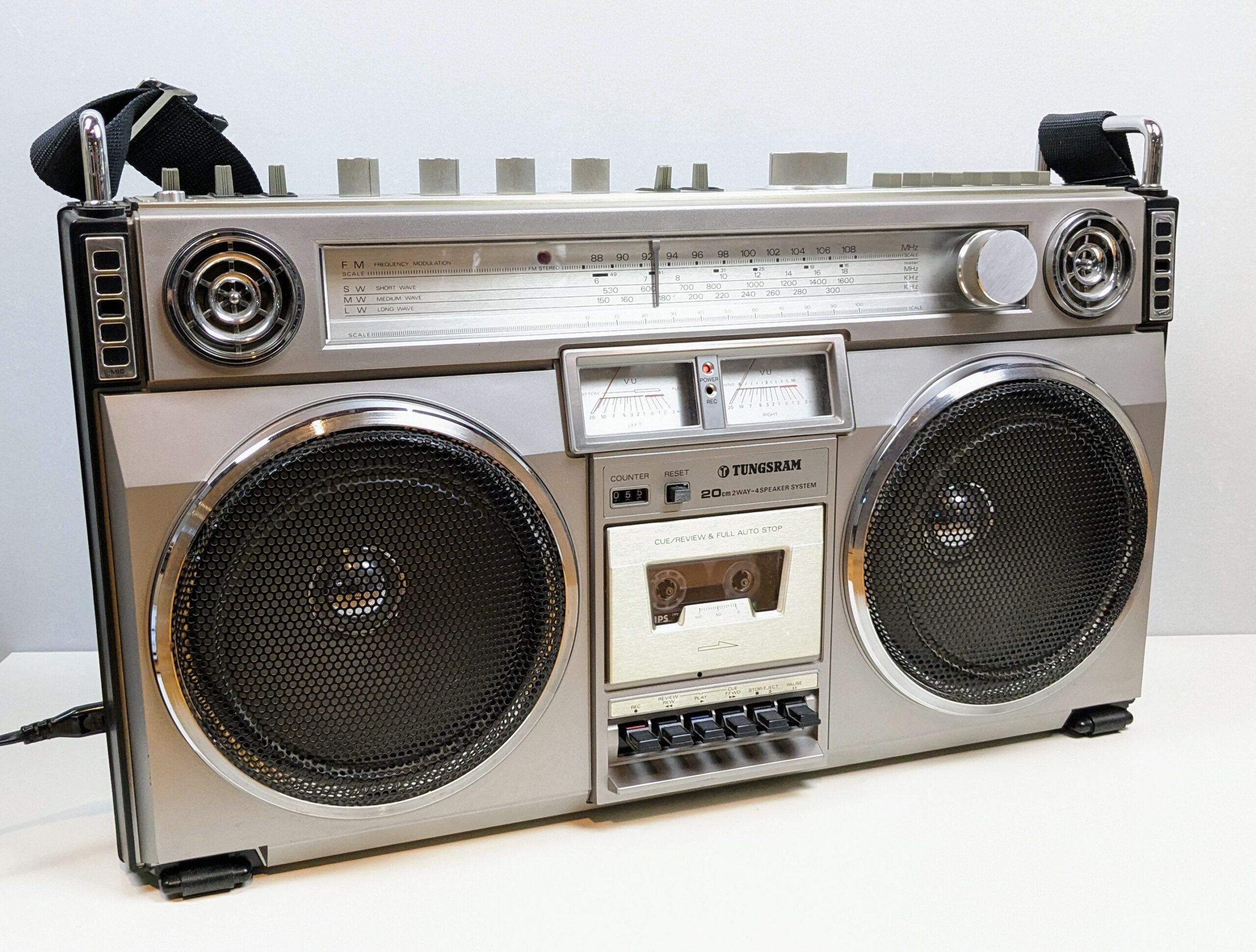 Topklasse Tungsram CSC-850 HIFI stereo sound system fra 1979. Excellent condition. Nye remme. Læs mere om
