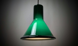 Skovgrøn Michael Bang pendel. P&T Mini Holmegaard 1980. Nyt el. Klassisk design. Ø20