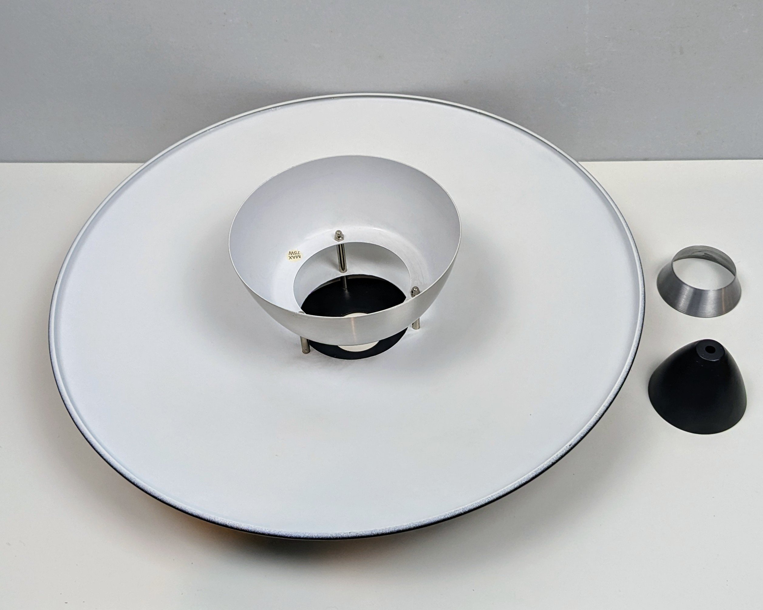 Svensk stilren design lampe fra Belid. Nyt el. I perfekt stand. Ø43. 1990. Nyt el. Læs mere. - Billede 4