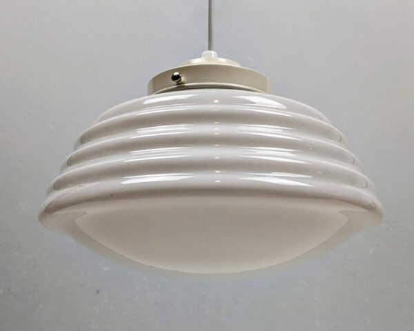 Stilren Antik opalglas lampe fra 1940. Gennem restaureret med nyt el og ophæng. Ø27.