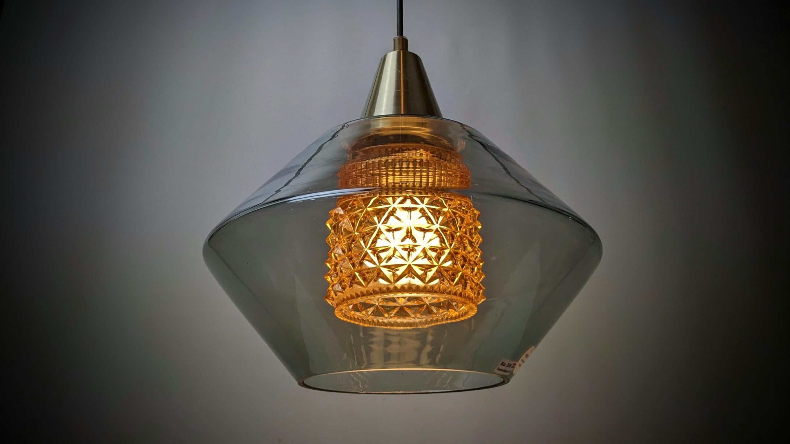 Custom made unika. Made by Møller. Ø30. Nyt el.