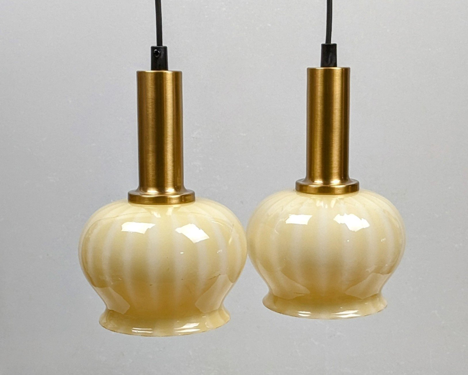 Custom unika pendler med antikke bolche glas. Alt udover glas er nyt. Ø16. Sæt.
