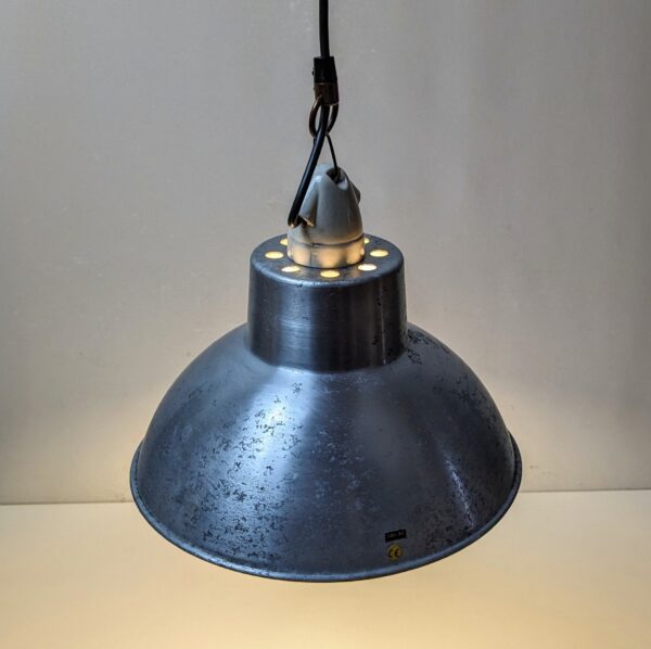 Engelsk industri lampe. Brinsea  – Sandford. Ø28,5. 1960. Delvist nyt el.