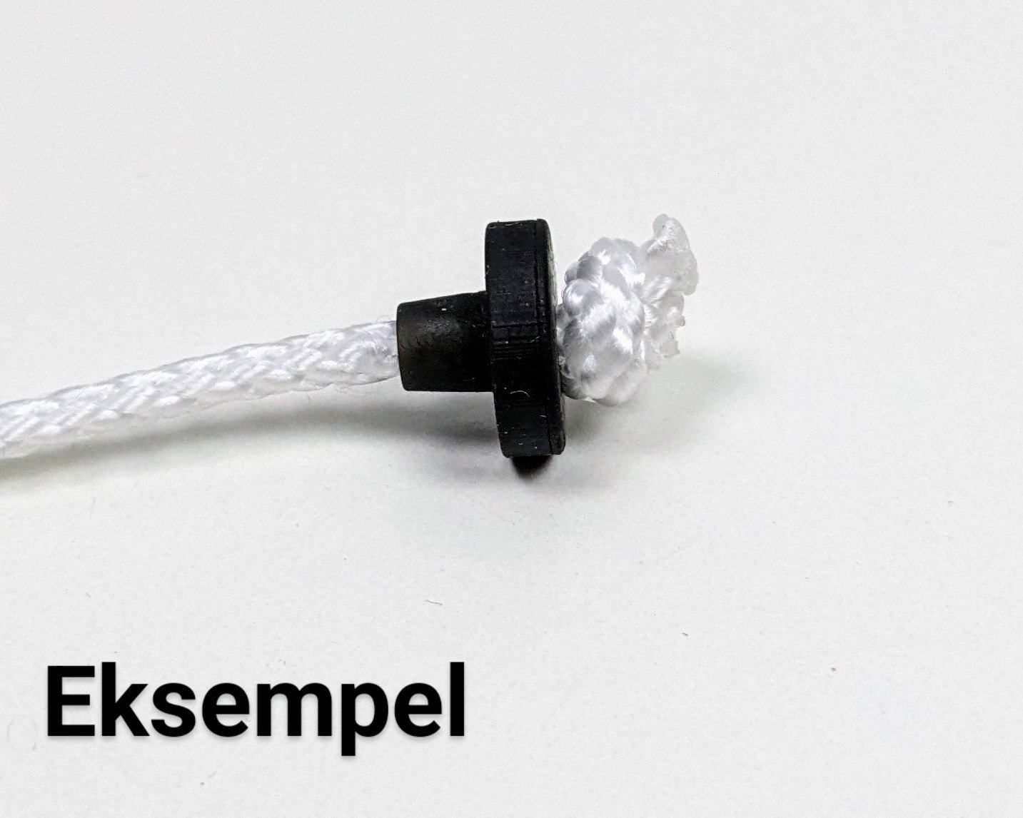 3 mm snorholder / anker til lampeophæng. Passer til bla. Holmegaard lamper.