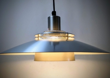 Dansk design lampe 1990. Jeka – Model Ruth 8046. Nyt el. Excellent condition. Ø39
