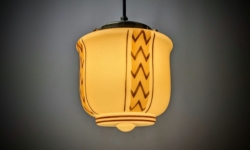 Antik gennem restaureret kuglependel fra 1940. Alt udover glas er nyt. Messing Ø16.