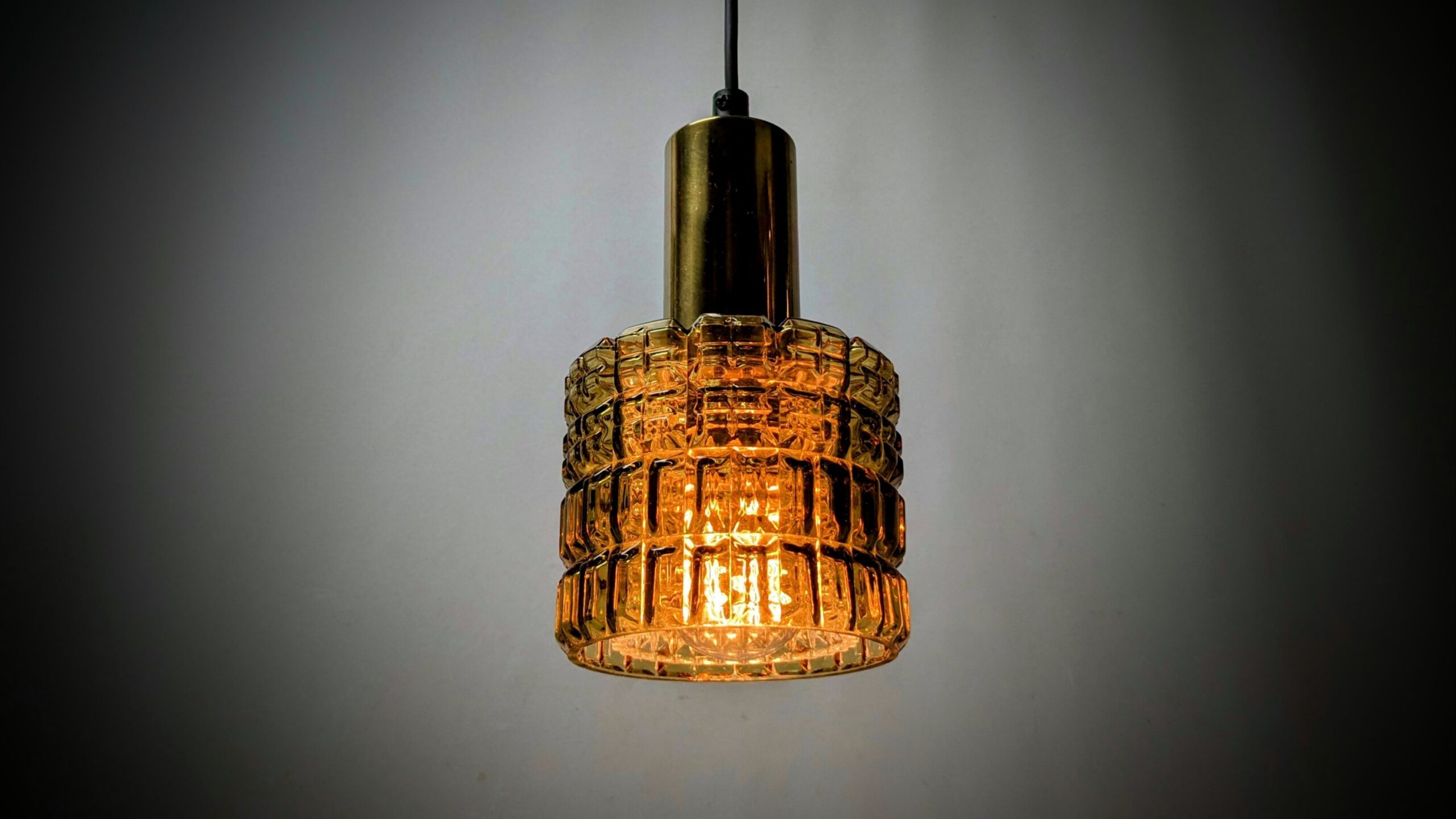 Svensk Carl Fagerlund lampe 1970. Dobbelt glas. Nyt el. Ø13