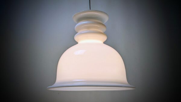 Holmegaard kropendel. Dansk design. Sidse Werner. Hvid. 23,7 cm i diameter Alt el er nyt.