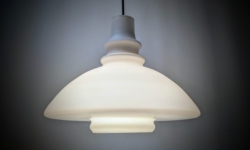 Unika satin opalglas loftlampe. Special fremstillet ophæng. Ø36. Nyt el. 1960. Pickup only.