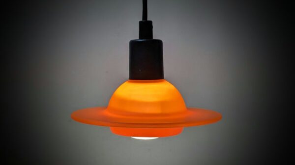 Sjældne orange UFO lamper 17 cm i diameter. Stykpris