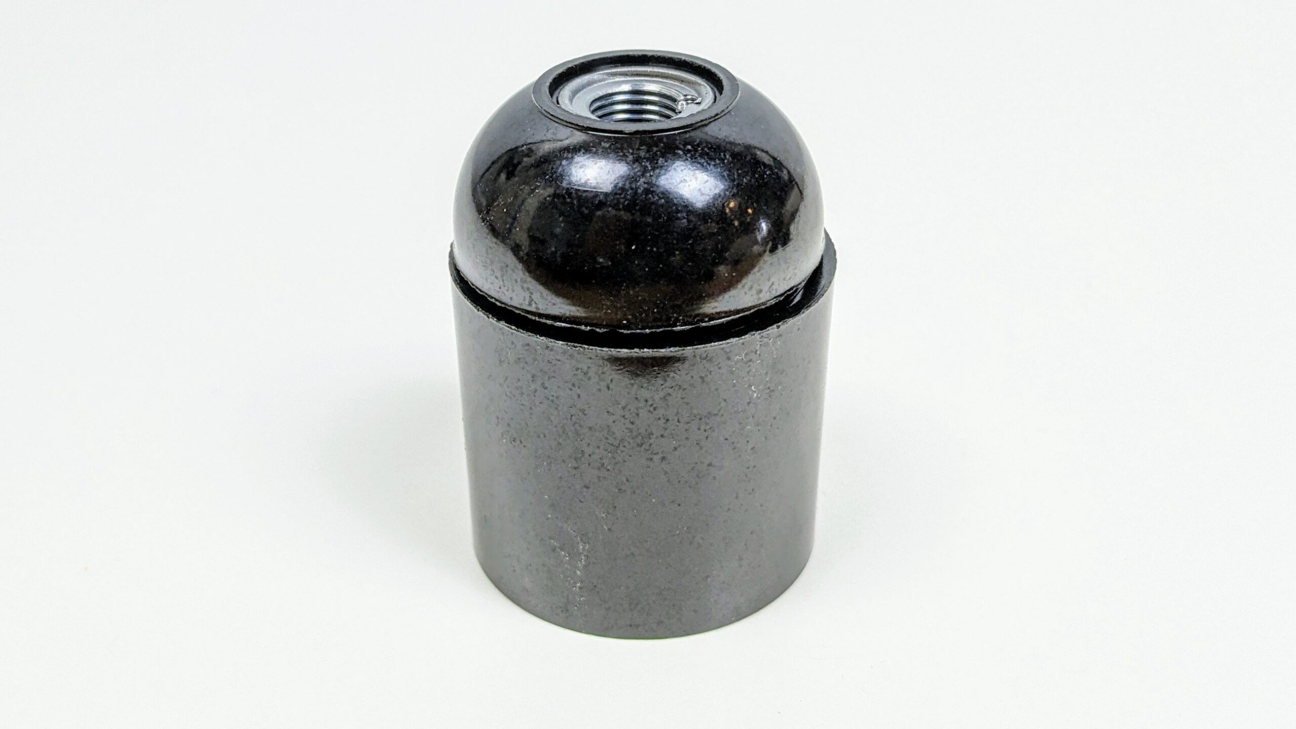 Klassisk bakelit fatning E27 Sort glat. Specialvare. Plast. M10. 52mmL