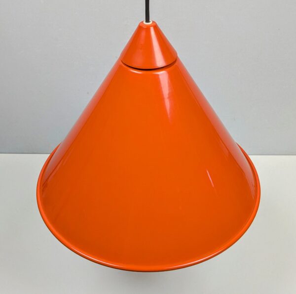 Orange Vintage lampe i metal tryk 1970. Ø38. Nyt el. Excellent condition.