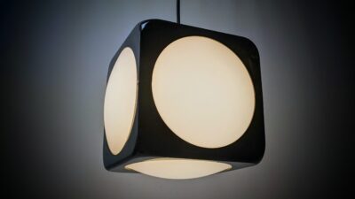 Lars Schiøler Hoyrup/ Ikea. Pokerdice /Kuben. Klassisk design. Nyt el. Sjælden.