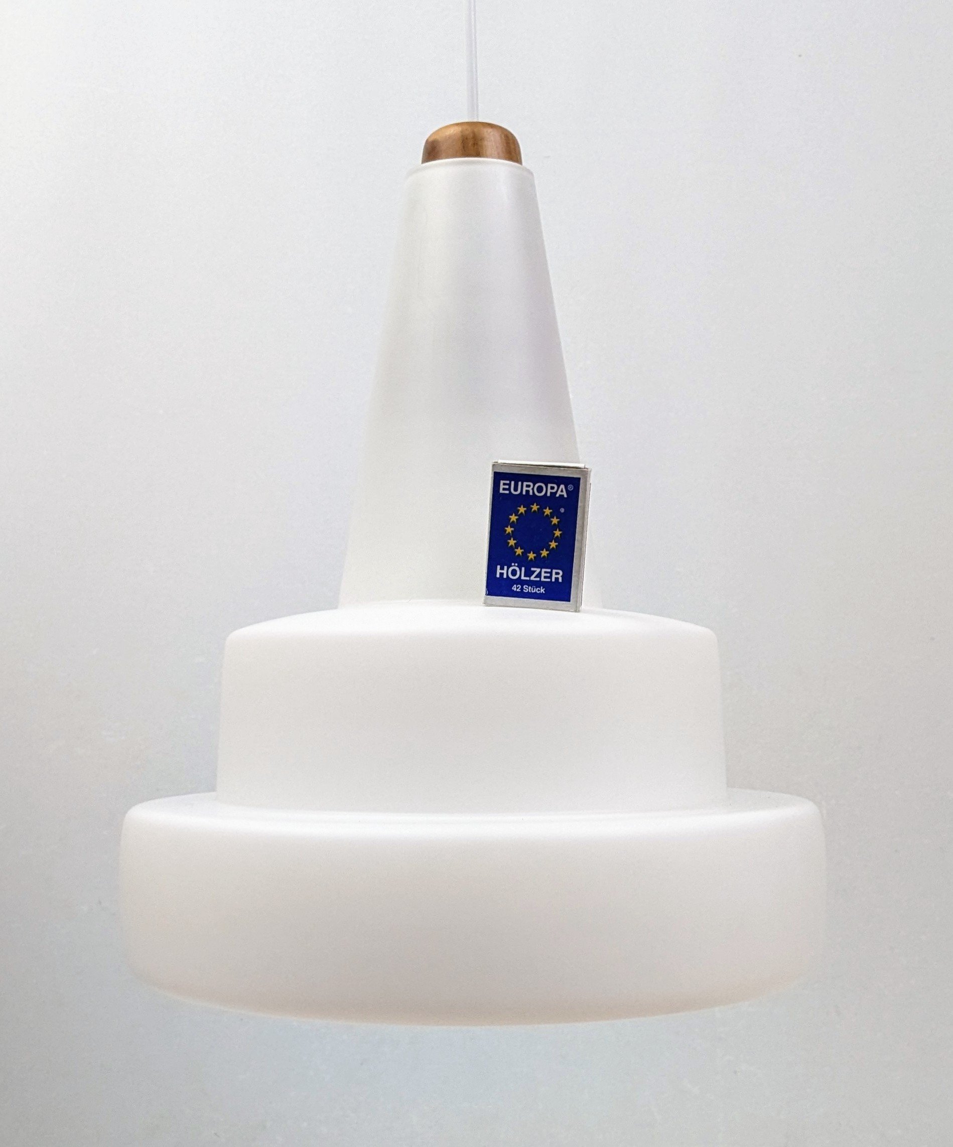 Peill & Putzler lampe fra 1960. Tysk design. Nyt ophæng og el. Ø29. Pickup only