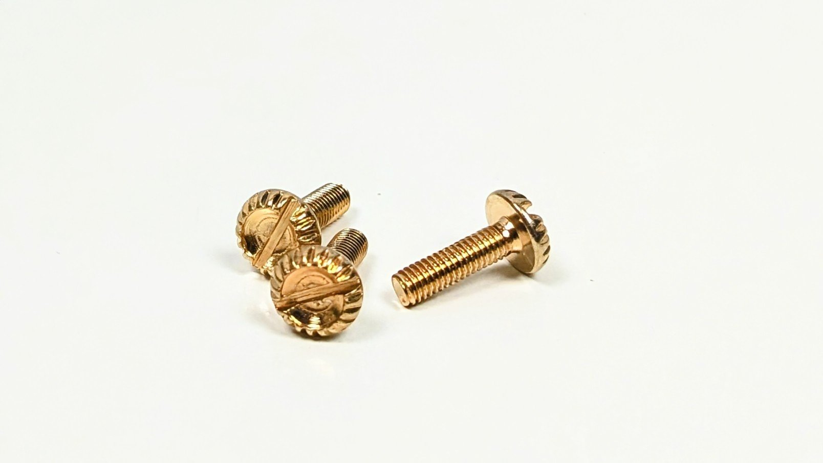 Vintage KOBBER fingerskruer til lampe glasholdere. M3 – 10 mm.