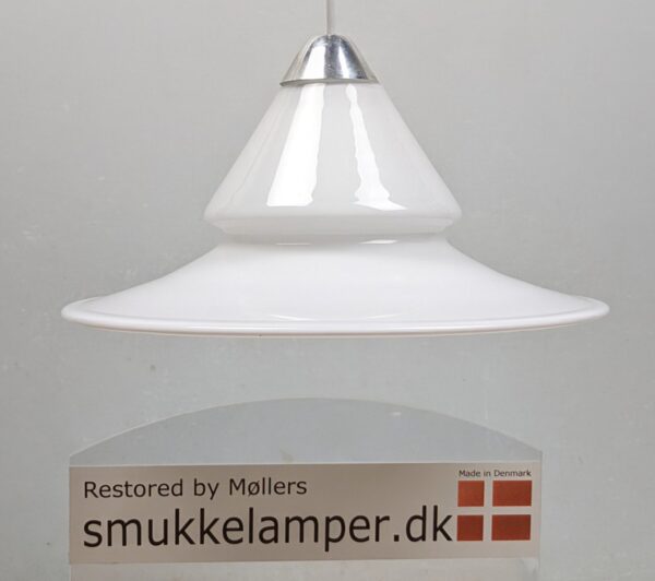 Royal Copenhagen/ Holmegaard. 1980. Model opus.  1,5 kilo glas. Ø31. Nyt el