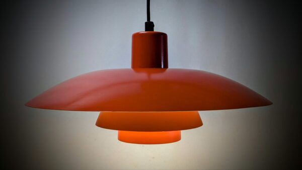 Danish design PH 4/3 1970. Orange. Nyt el. Ø40. Excellent condition.