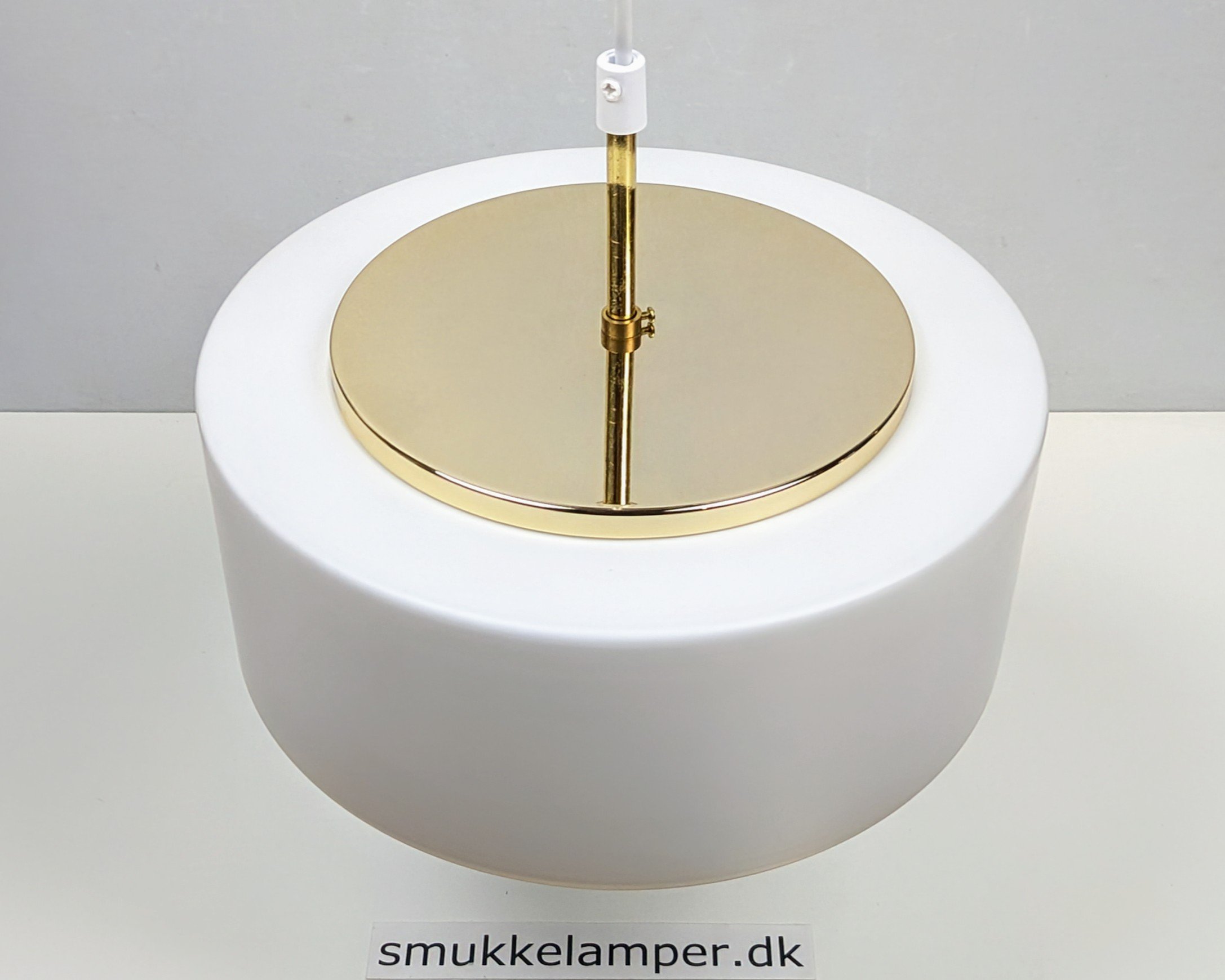 Stilren Custom made loftlampe. Opalglas. Ø29. Alt er nyt. - Billede 3