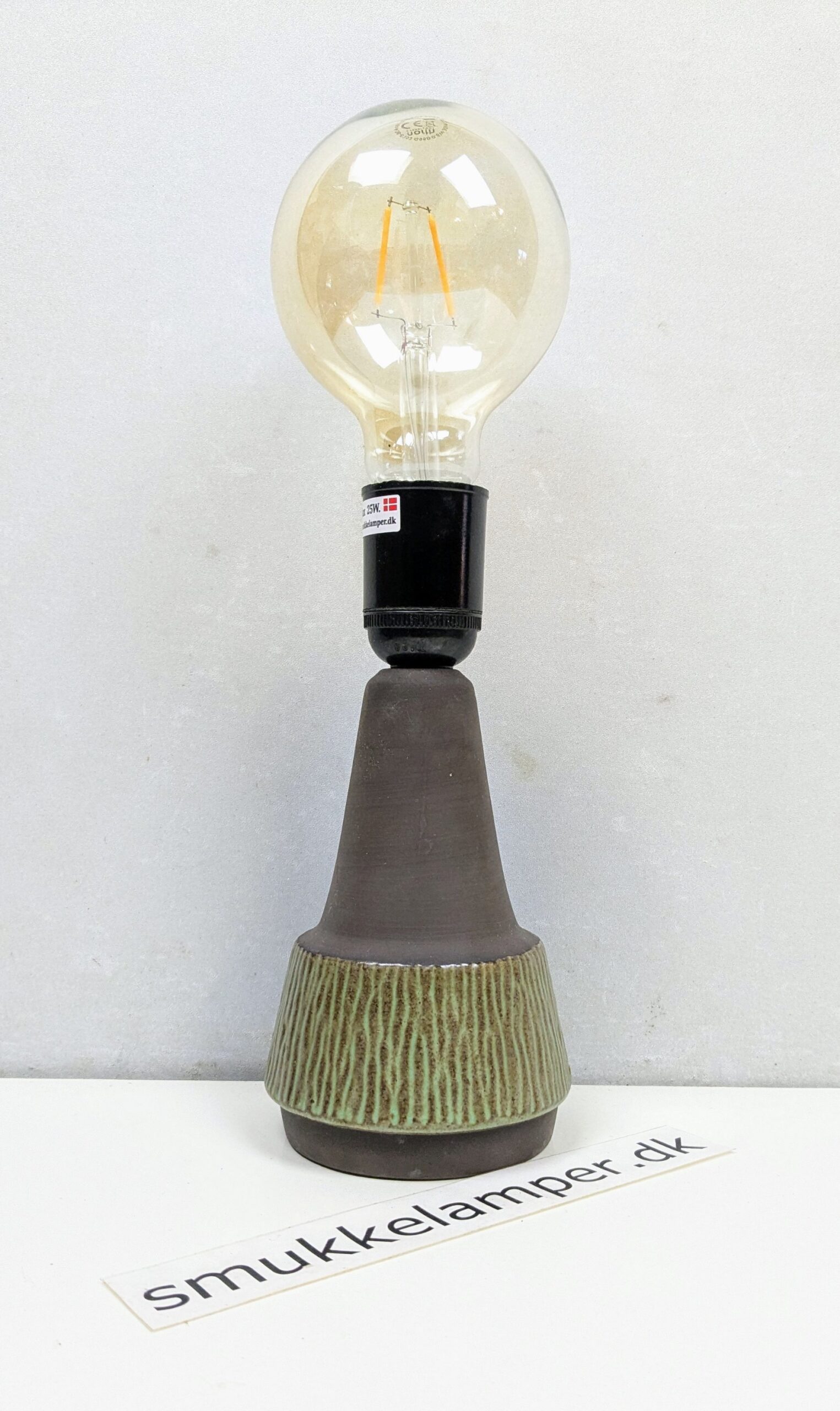Ny dansk keramik lampe fra 1970. Opdateret nyt el. Ubrugt. Restparti. Green river