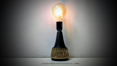 Ny dansk keramik lampe fra 1970. Opdateret nyt el. Ubrugt. 23cmH