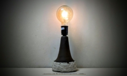 Ny dansk keramik lampe fra 1970. Opdateret nyt el. Ubrugt. 24cmH. River
