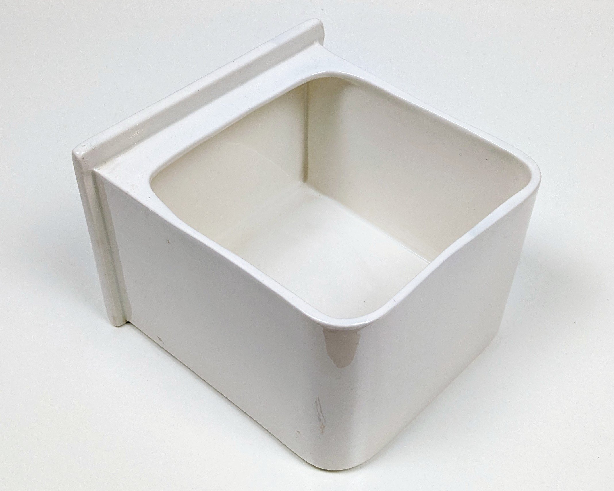 Porcelæn interiør køkken pynt fra 1950. Villeroy & Bloch. Blomster skuffe pynt. 14×14 cm. “Sukker”
