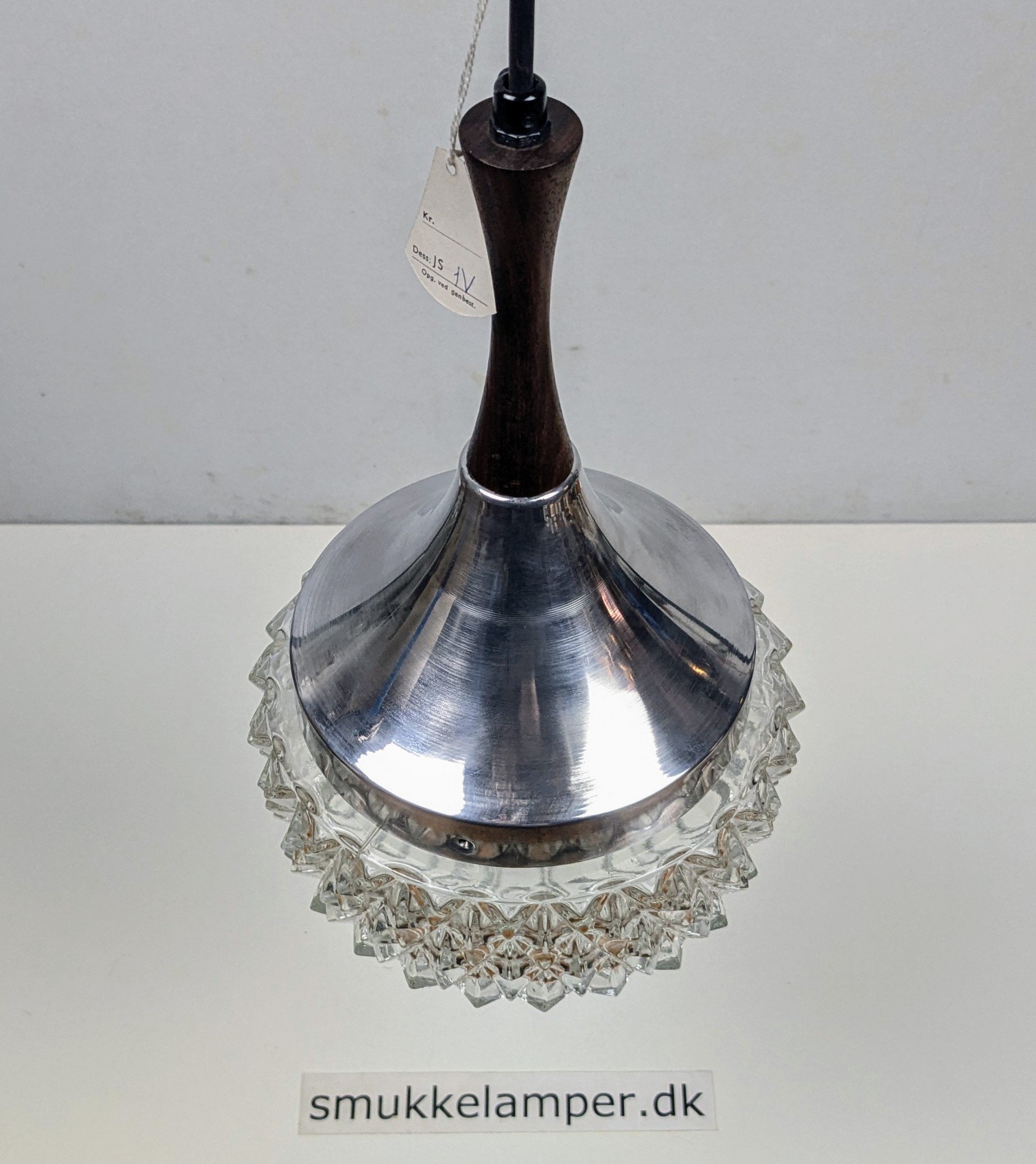 Dansk produceret loft plafond fra 1970. Ø17,5cm 29cmH. Palisander , alu. Excellent condition - Billede 2