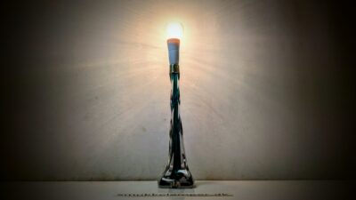 Fuld restaureret Flygfors grøn snoet bordlampe 1960. Nyt el m.m 34 cm høj. Paul Kedelv