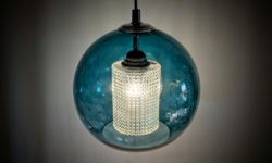 Custom håndsamlet unika glas lampe. Ø25. Blå glas og krystal inderglas. Pickup only.