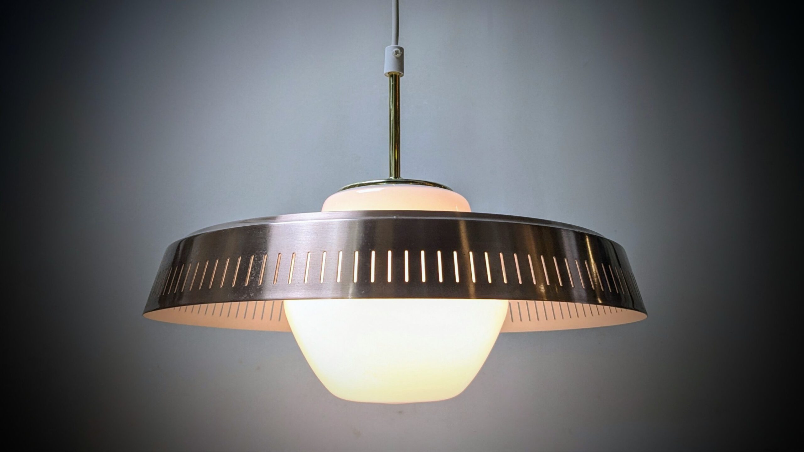Lyfa Redesign by Møller. Ø38 cm. Nyt el m.m - Billede 2