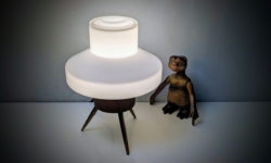 Hånd samlet Custom UFO lampe. Teak, Eg, opal nyt el. Møllers redesign. Unika .