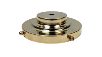 Elegant old style glasholder i messing. Til lampeglas med gribekant mellem 110 - 115 mm. Max 1,7 kilo glas.