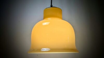 Stor flygfors glas pendel. Ø29. 2,1 kilo glas. Olivengrøn uden lys. Nyt el. Pickup only.