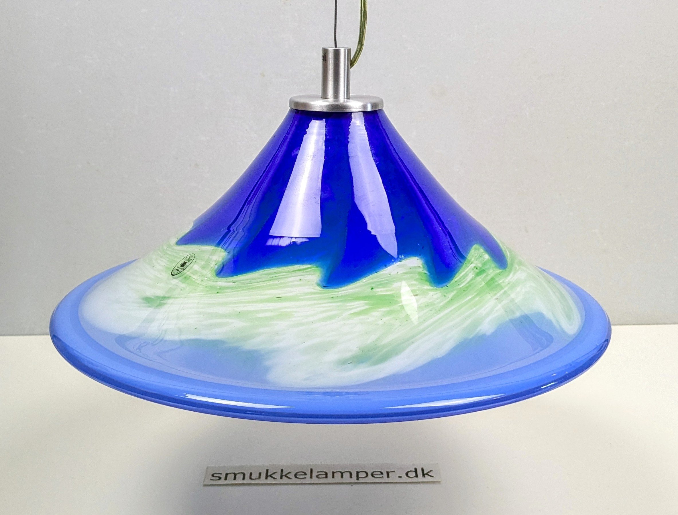 Dansk håndlavet spisebord lampe i glas. 1990. Delvist ny el. Søndervig glaspusteri. Ø39. Pickup only